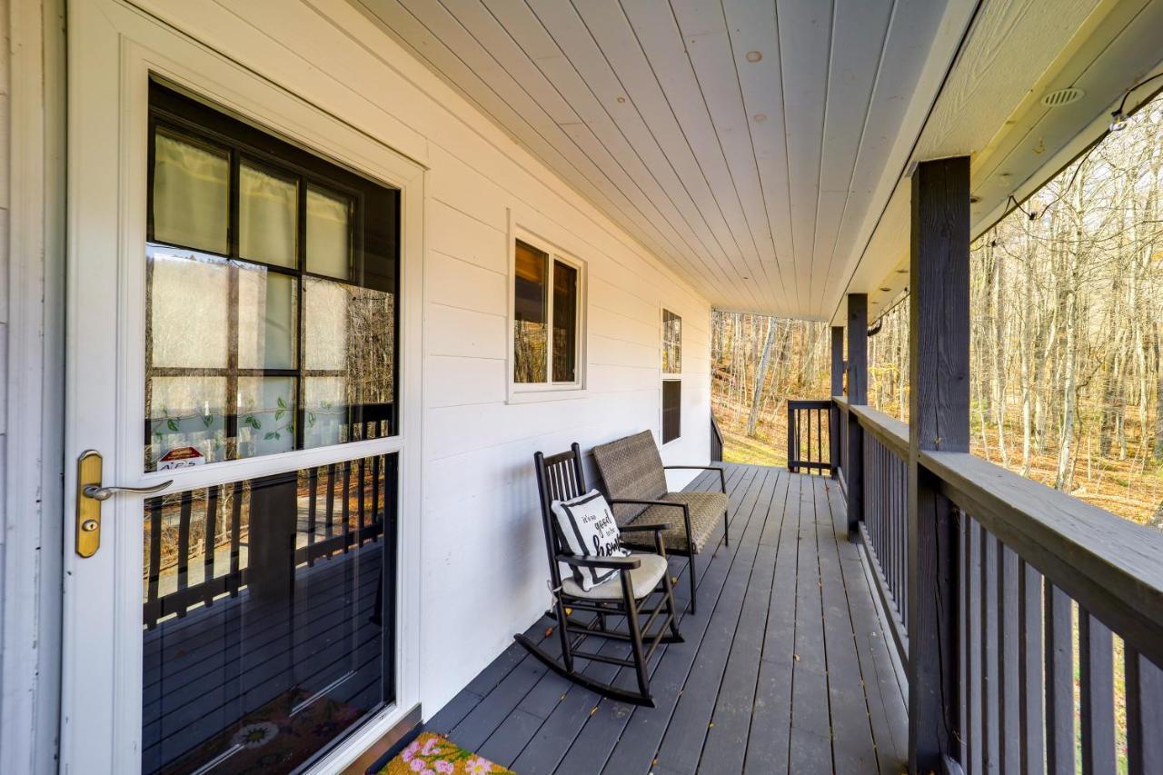 Pet-Friendly Spruce Pine Cabin With Private Fire Pit Ngoại thất bức ảnh